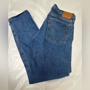 Levi’s Premium Wedgie Jeans 🔶
